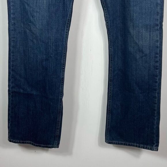 Levi’s 514 Zip Fly Slim Straight Jeans - Picture 3 of 11